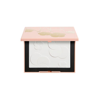 LIGHT REFLECTING&trade; SETTING POWDER &ndash; PRESSED, NARS Powders