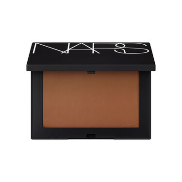 Light Reflecting Pressed Setting Powder, NARS makeup