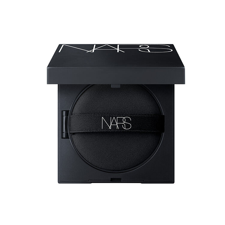 Natural Radiant Longwear Cushion Foundation Spf 50 Pa Compact