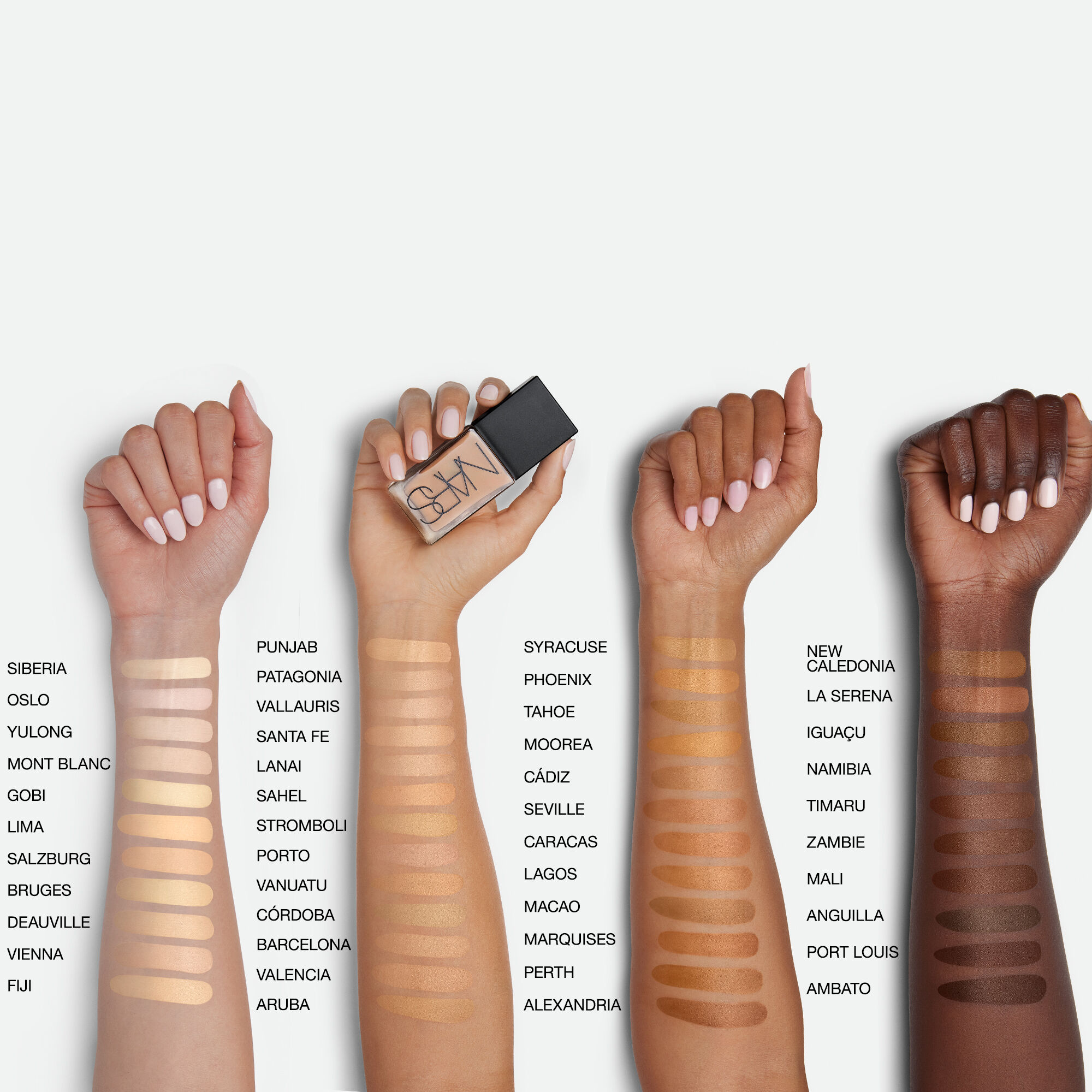 LIGHT REFLECTING FOUNDATION | NARS