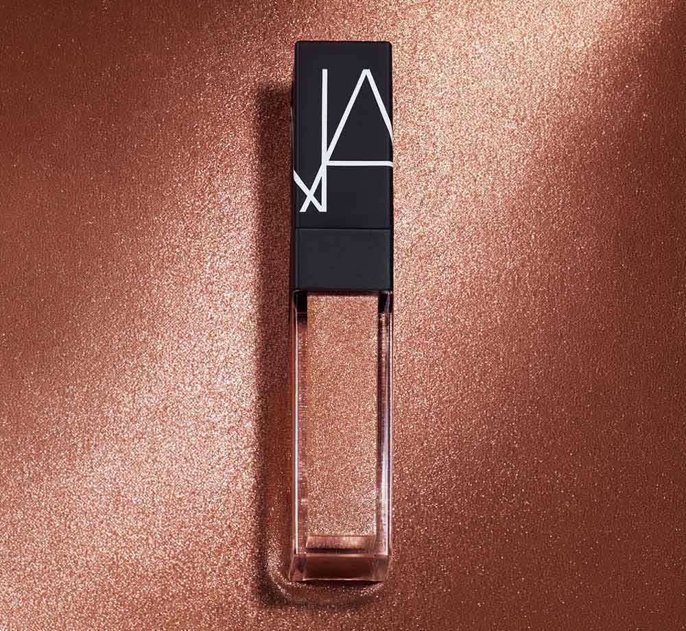 WIPE, SPARKLE, SEDUCE.