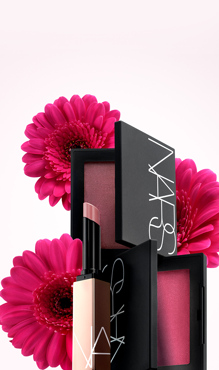 THE DEEPLY BLOOMING COLLECTION