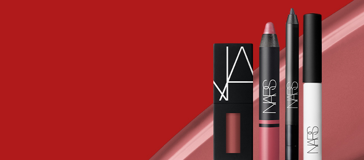 Enjoy a free four-piece gift with any £75 purchase.