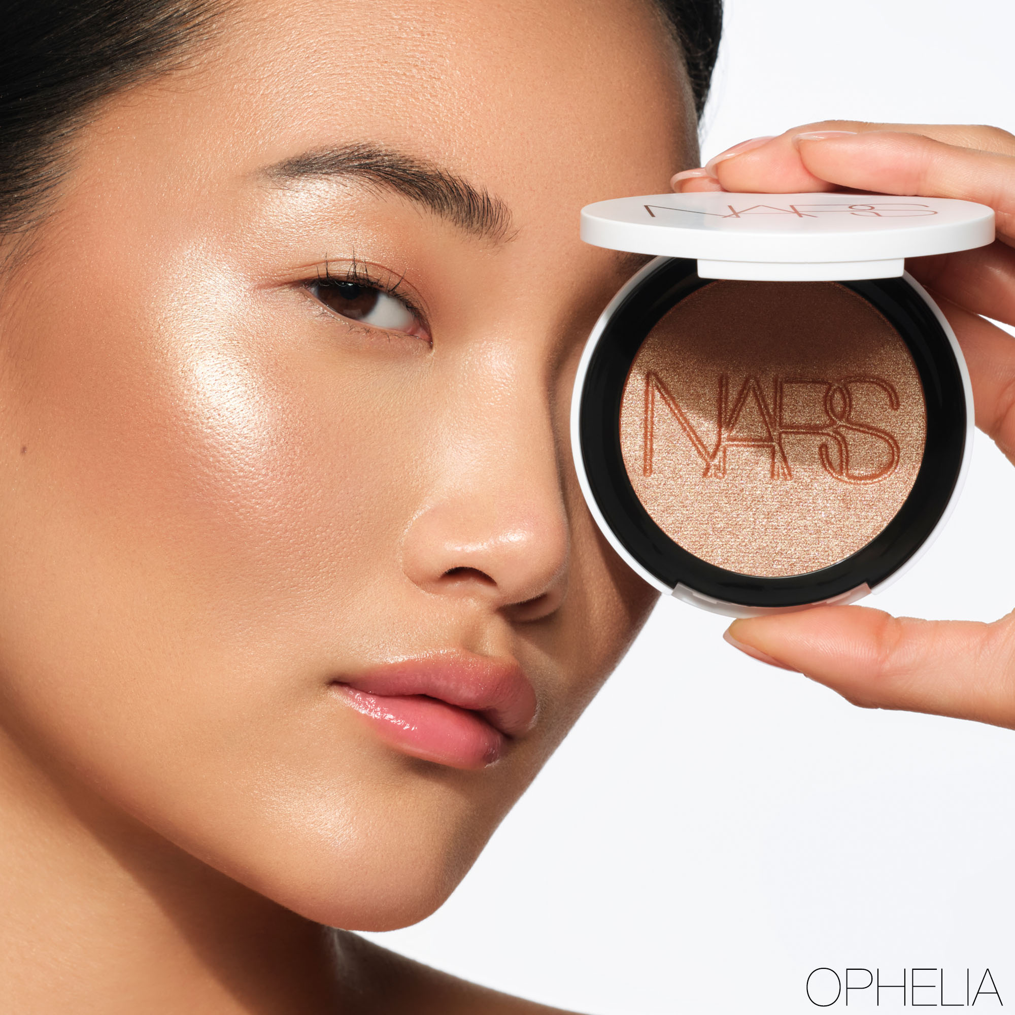 LIGHT REFLECTING™ LUMINIZING POWDER REFILL, NARS Powders LIGHT REFLECTING™ LUMINIZING POWDER REFILL, NARS Powders